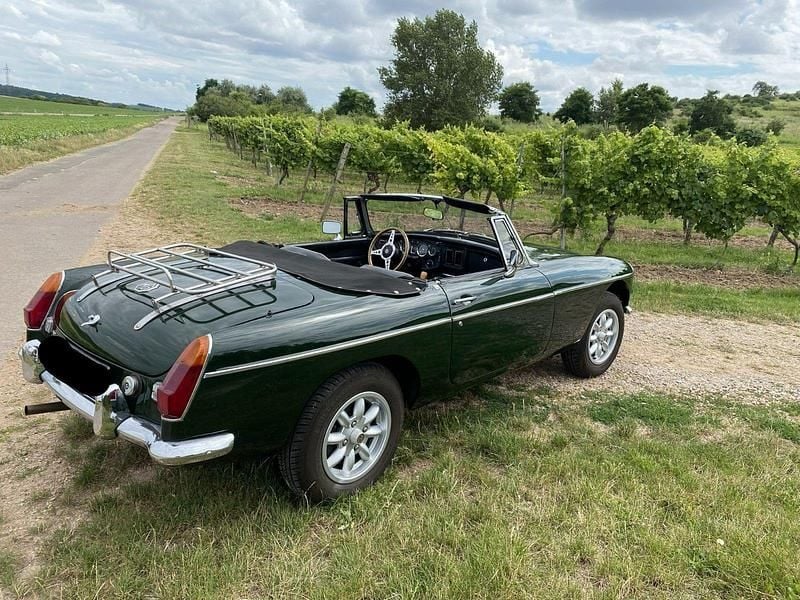 Gebraucht MG B 95 PS (69 kW) 1976 Grün Cabrio