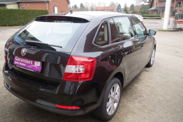 Gebraucht Skoda Rapid Ambition 90 PS (66 kW) 2014 Schwarz metallic Kombi