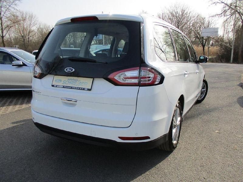 Gebraucht Ford Galaxy Titanium 150 PS (110 kW) 2021 Weiß Van / Kleinbus