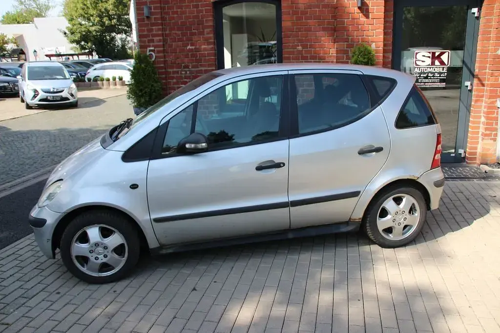 Gebraucht Mercedes A140 Classic 82 PS (60 kW) 2003 Silber Van / Kleinbus