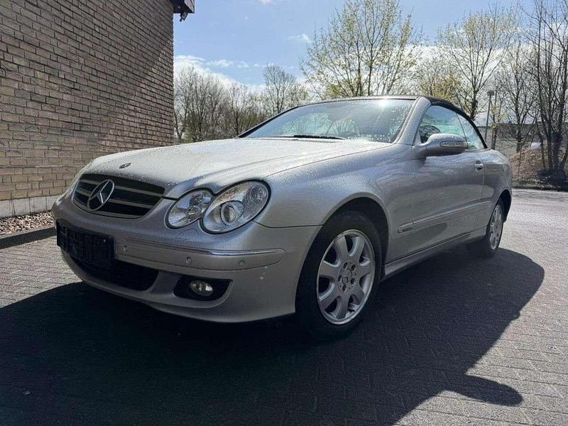Gebraucht Mercedes CLK240 170 PS (125 kW) 2005 Silber Cabrio