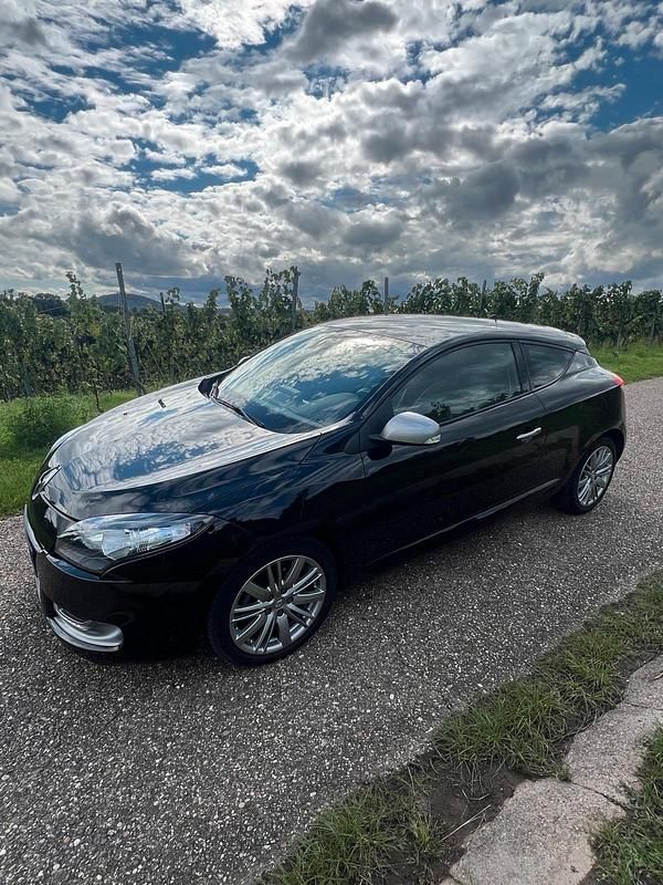 Schwarz Gebraucht 2013 Renault Mégane GT Line GT-Line Coupé | 5.999 € (Fairer Preis) - Bild 1/4