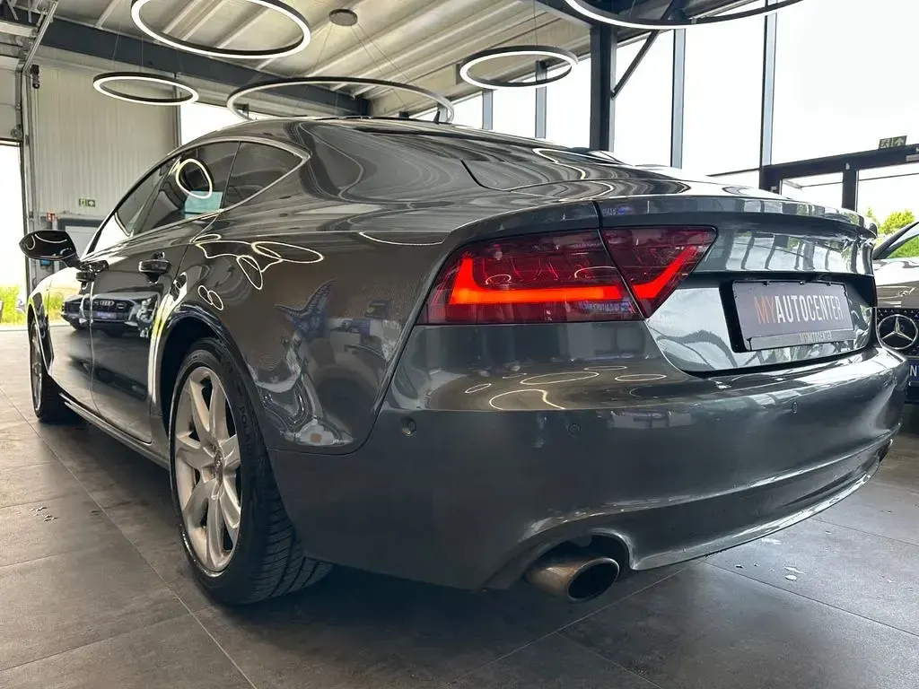 Gebraucht Audi A7 Sportback S-Line 313 PS (230 kW) 2012 Grau Kleinwagen