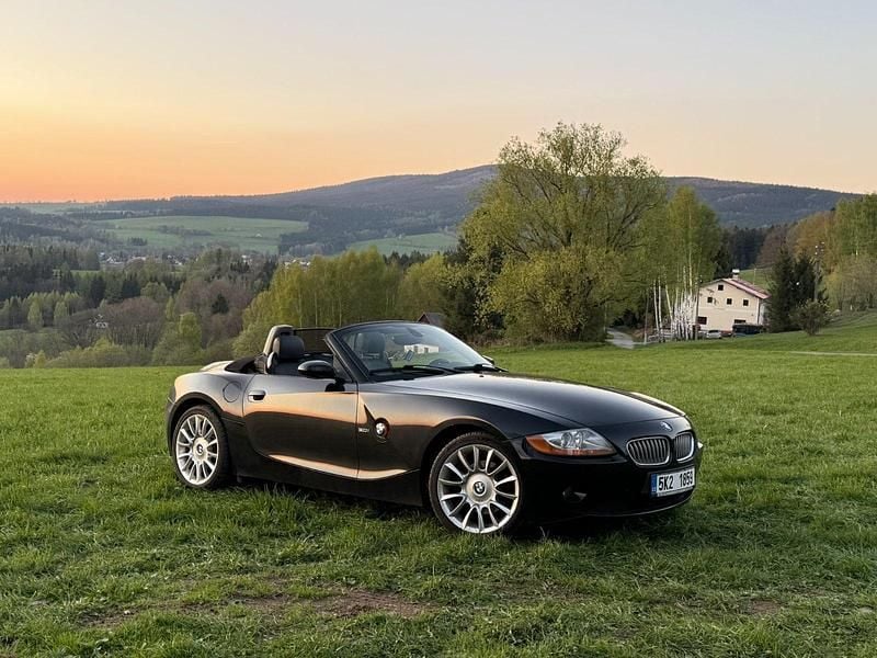 Schwarz Gebraucht 2004 BMW Z4 Cabrio | 7.100 € (Guter Preis) - Bild 1/4