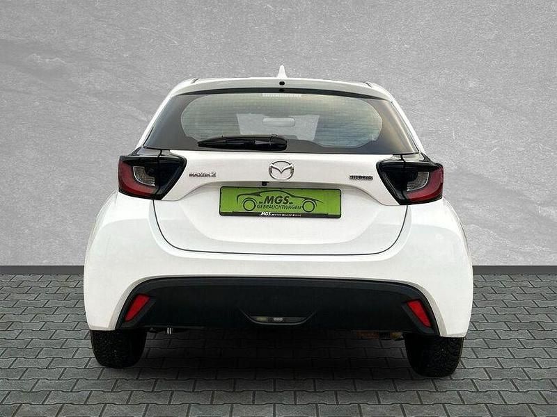 Gebraucht Mazda 2 Prime-Line 116 PS (85 kW) 2024 Lunar white Kleinwagen