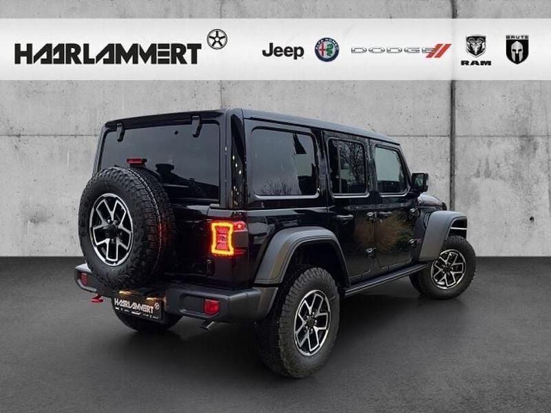 Neu Jeep Wrangler 272 PS (200 kW) 2025 Schwarz SUV