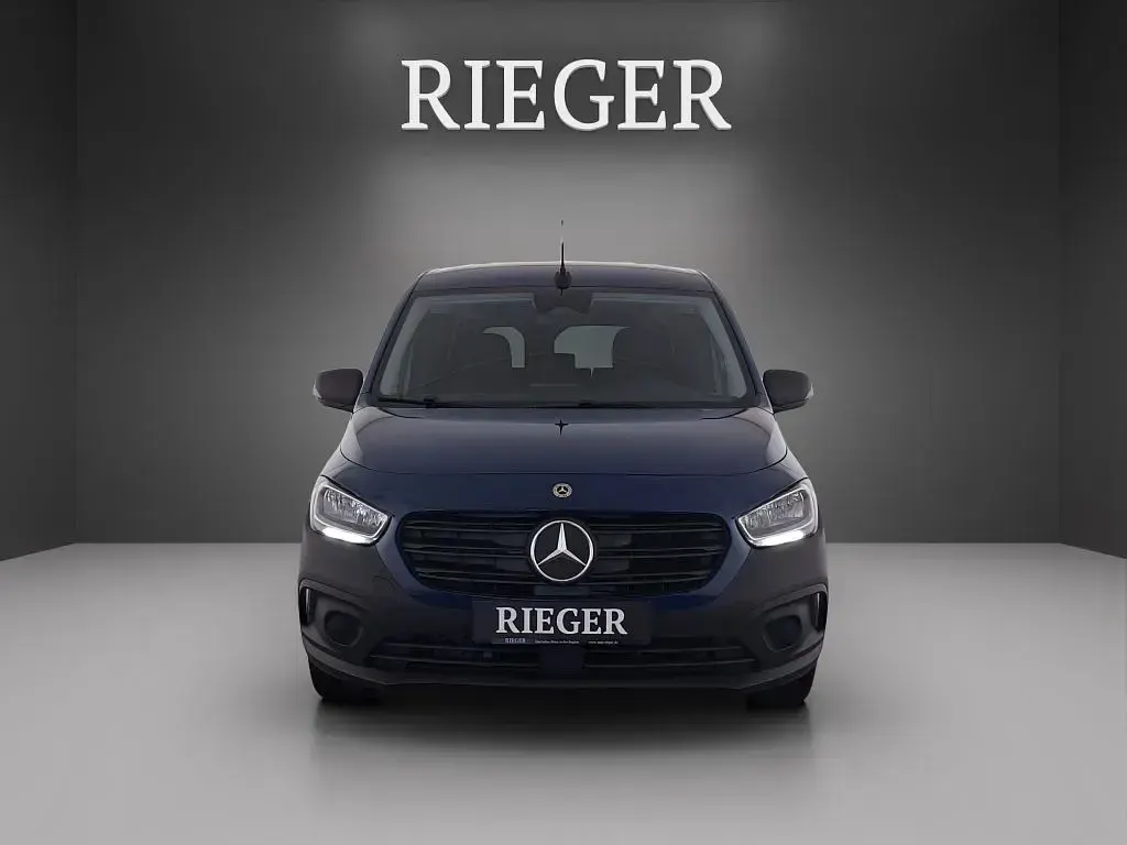 Neu Mercedes eCitan 89 kW (122 PS) 2025 Blau Kombi