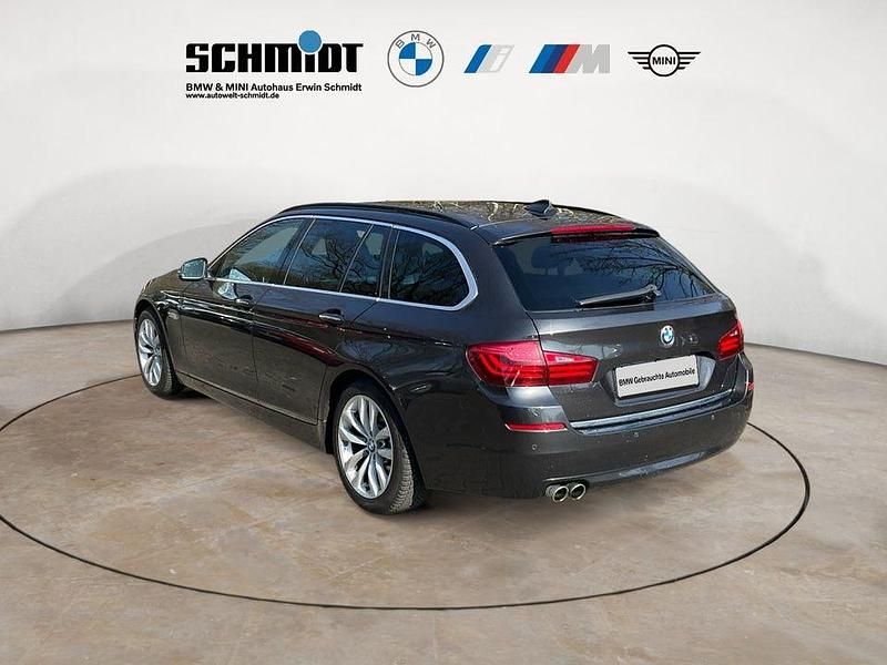 Gebraucht BMW 520 Luxury Line 190 PS (139 kW) 2016 Grau Kombi