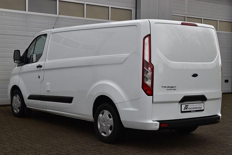 Gebraucht Ford Transit Custom Trend 131 PS (96 kW) 2019 Weiß Van / Kleinbus