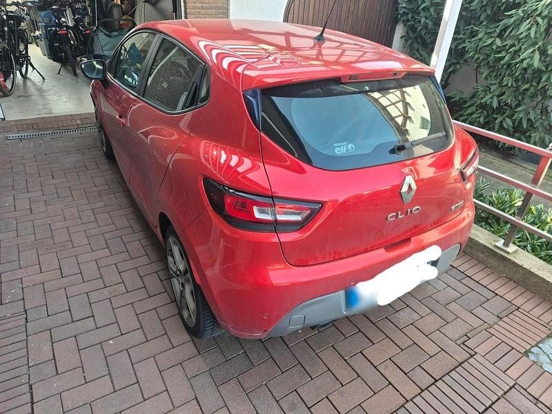 Gebraucht Renault Clio IV 90 PS (66 kW) 2019 Rot Kleinwagen
