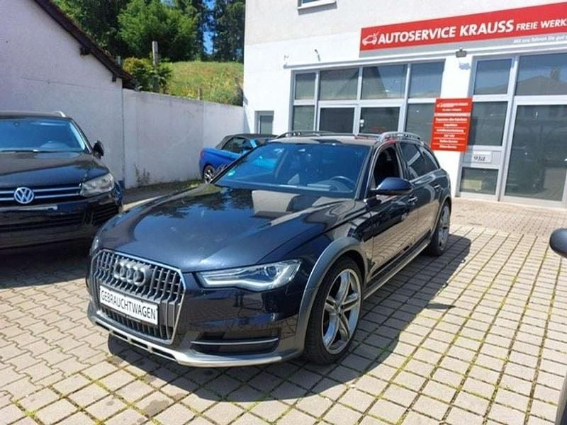 Mondscheinblau metallic Gebraucht 2019 Audi A6 Allroad Kombi | 26.990 € (Superpreis) - Bild 1/4