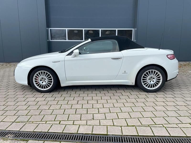 Gebraucht Alfa Romeo Spider 185 PS (136 kW) 2008 Weiß Cabrio