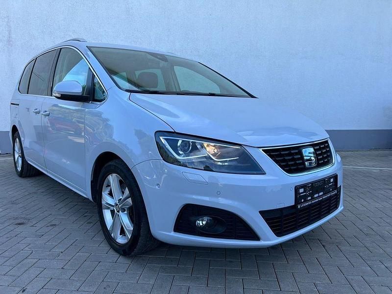 Silber Gebraucht 2019 Seat Alhambra XCELLENCE Van / Kleinbus | 21.800 € (Superpreis) - Bild 1/4