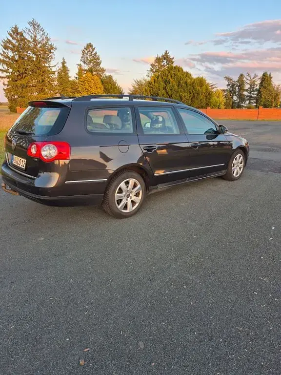 Gebraucht VW Passat Trendline 160 PS (117 kW) 2008 Schwarz Kombi