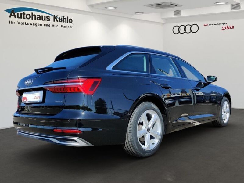Gebraucht Audi A6 Advanced Plus 204 PS (150 kW) 2024 Mythosschwarz metallic Kombi
