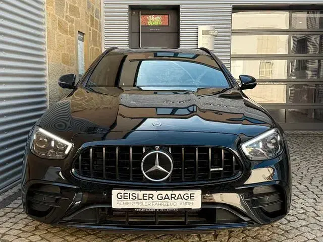 Gebraucht Mercedes E53 AMG AMG 435 PS (319 kW) 2021 Schwarz (schwarz) Kombi