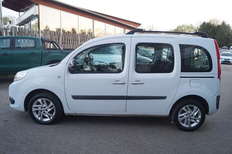 Gebraucht Renault Kangoo Initiale Paris 106 PS (77 kW) 2014 Weiß Van / Kleinbus