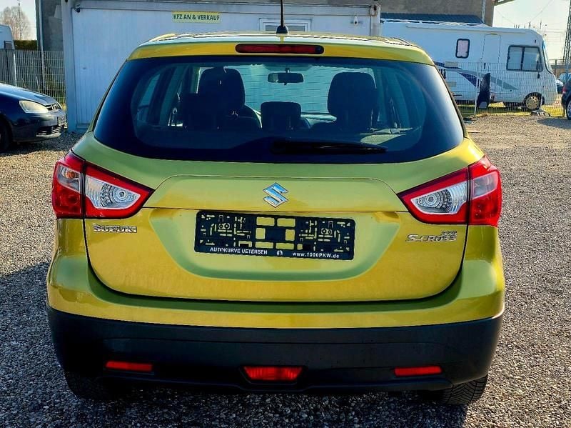 Gebraucht Suzuki SX4 120 PS (88 kW) 2014 Grün SUV