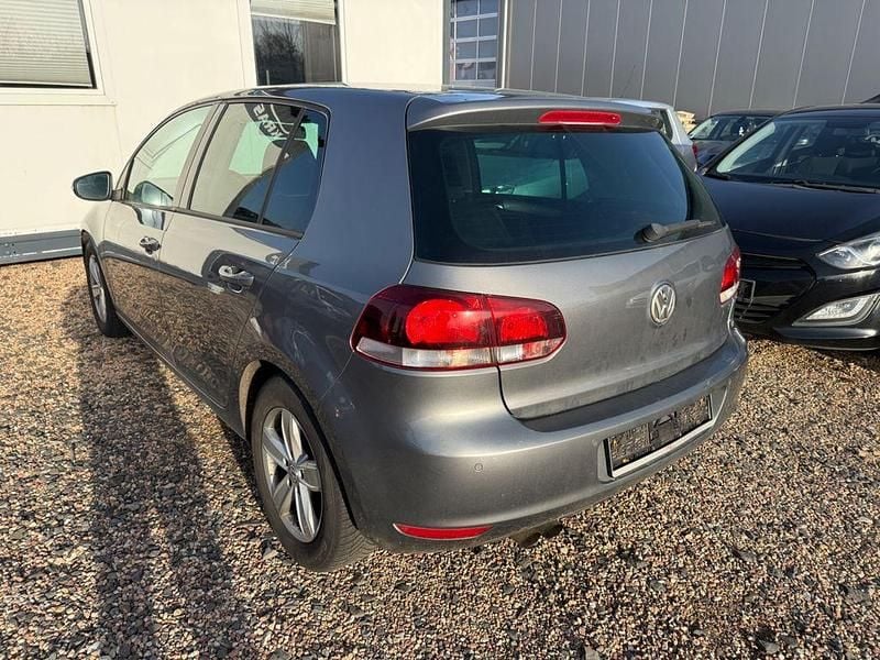 Gebraucht VW Golf VI Highline 122 PS (89 kW) 2009 Grau Kleinwagen