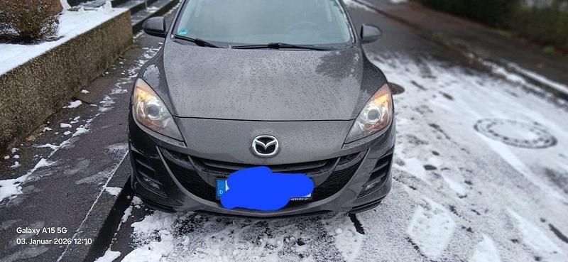 Grau Gebraucht 2010 Mazda 3 Limousine | 2.990 € (Fairer Preis) - Bild 1/4