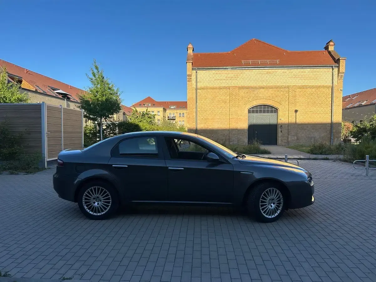 Gebraucht Alfa Romeo 159 185 PS (136 kW) 2005 Grau Limousine