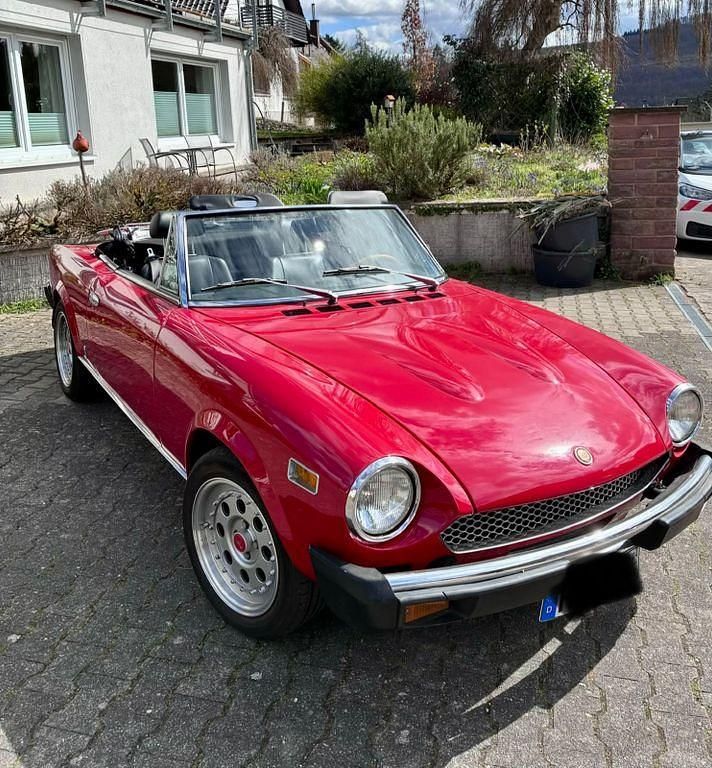 Gebraucht Fiat 124 Spider 82 PS (60 kW) 1978 Rot Cabrio