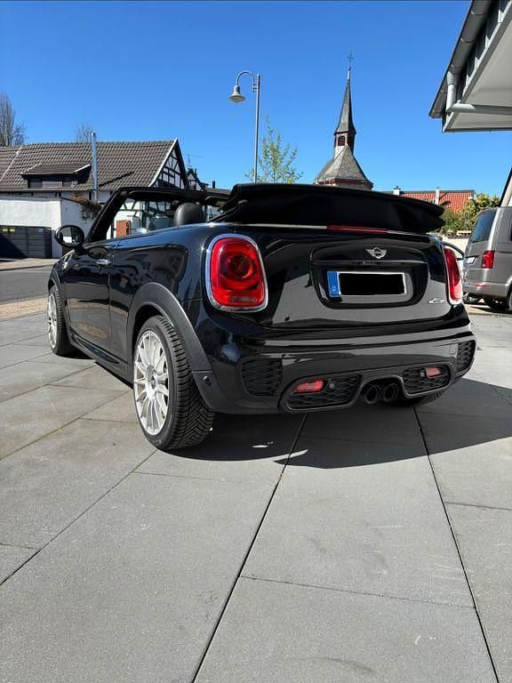 Gebraucht Mini John Cooper Works 231 PS (169 kW) 2017 Schwarz Kleinwagen