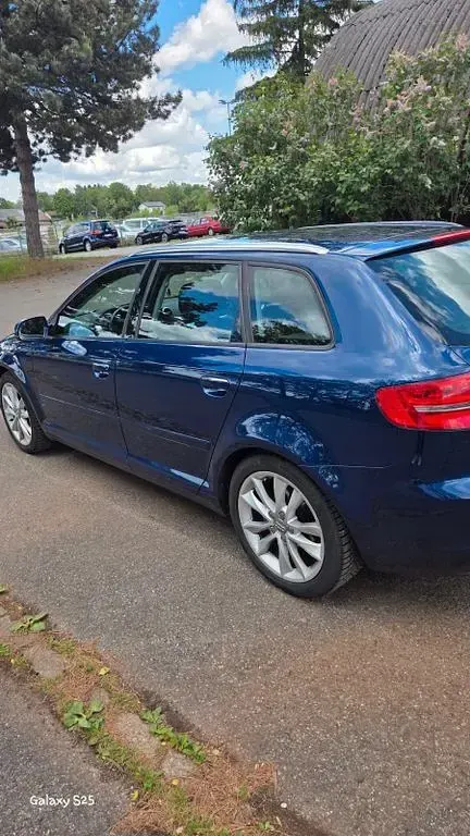 Gebraucht Audi A3 Ambition 170 PS (125 kW) 2011 Blau Kleinwagen