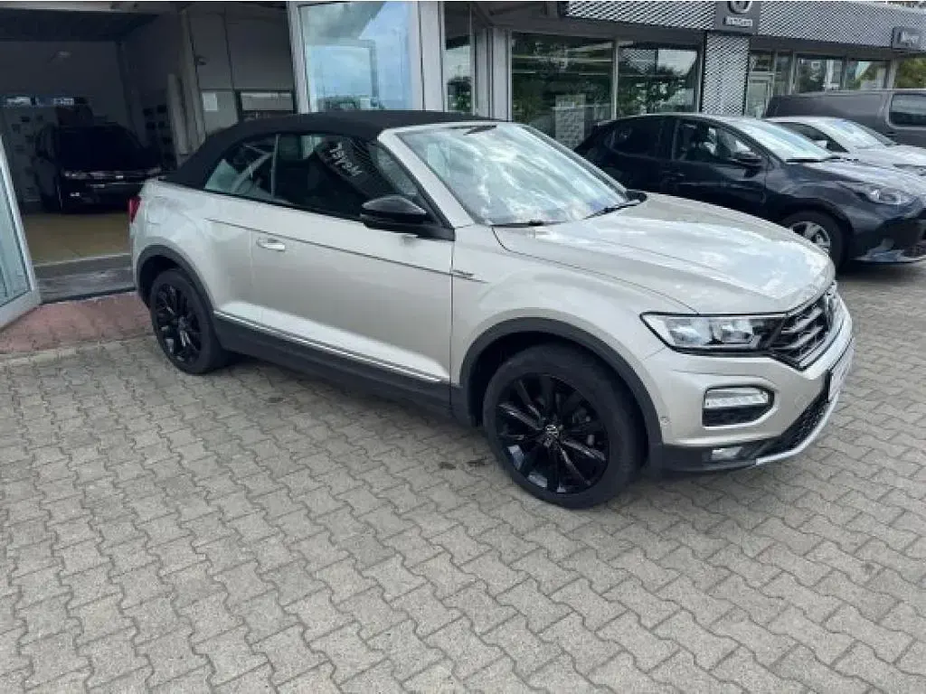 Gebraucht VW T-Roc Cabriolet Style 150 PS (110 kW) 2020 Ivory silver metallic (metallic) Cabrio