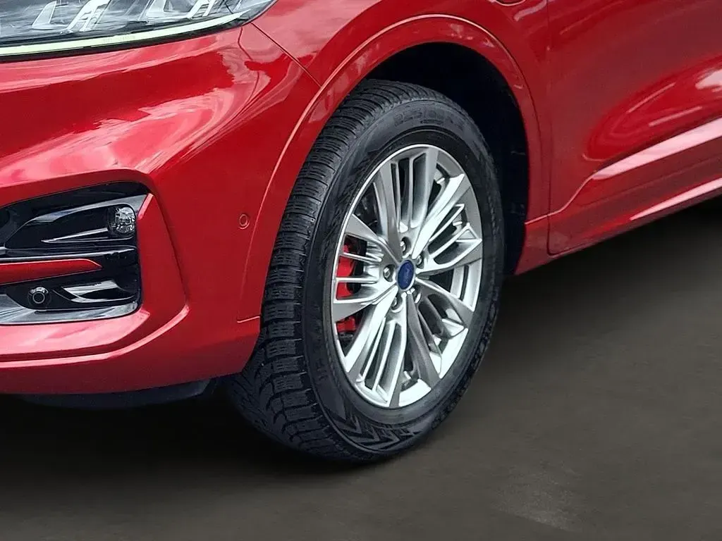 Gebraucht Ford Kuga ST-Line X 224 PS (164 kW) 2022 Rot SUV