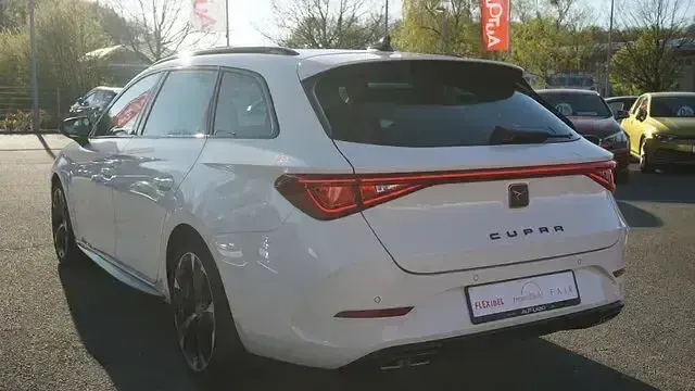 Gebraucht Cupra Leon 246 PS (180 kW) 2023 Pureweiss Kombi