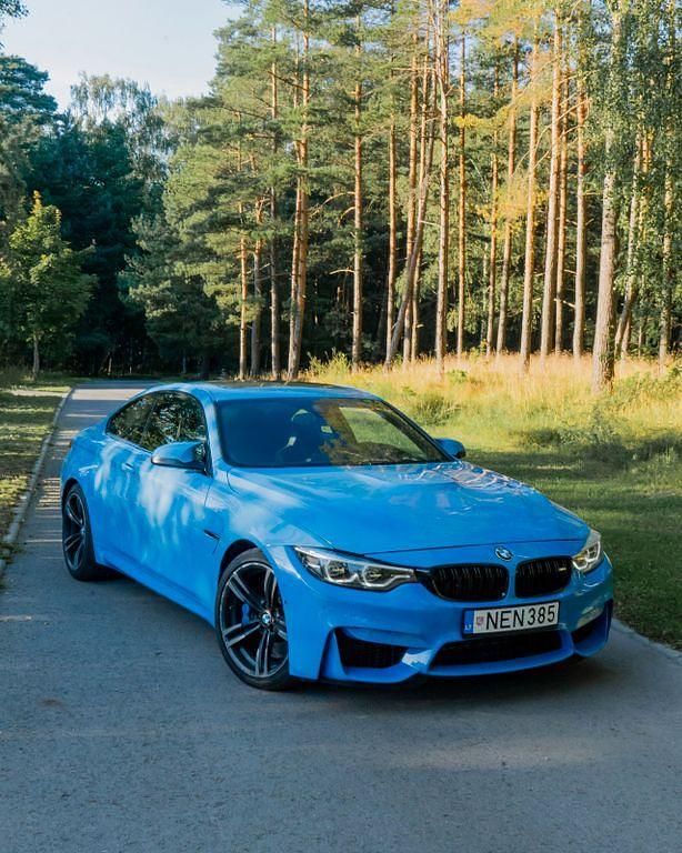 Blau Gebraucht 2014 BMW M4 Sport Line Coupé | 39.000 € (Teuer) - Bild 1/4