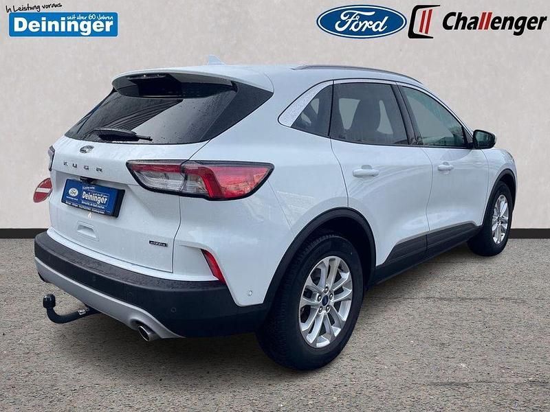 Gebraucht Ford Kuga Titanium 224 PS (164 kW) 2021 Frostweiß SUV