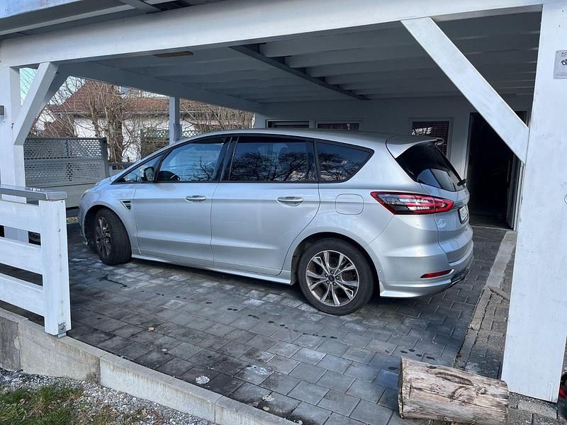 Gebraucht Ford S-MAX ST 190 PS (139 kW) 2019 Silber Van / Kleinbus