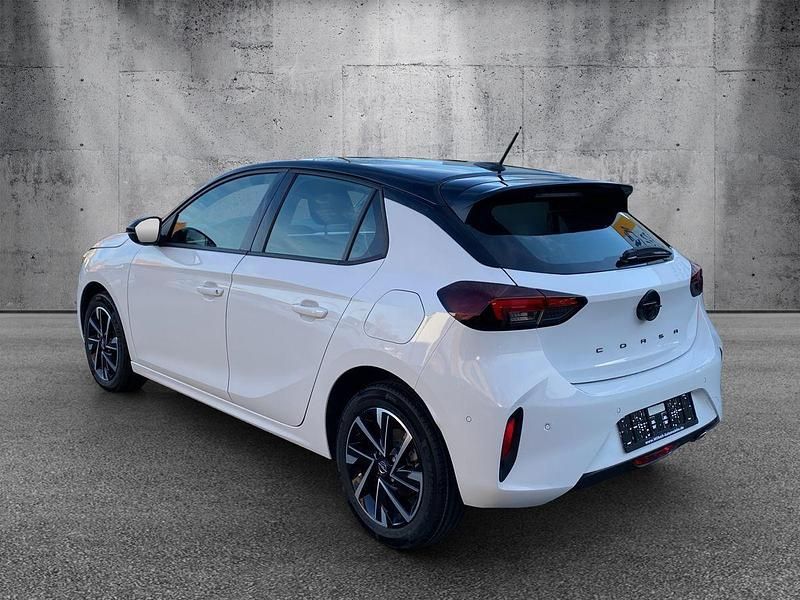 Neu Opel Corsa 101 PS (74 kW) 2026 Lack weiss banquise/typ aussenverkleidung spiegel flach standard Kleinwagen
