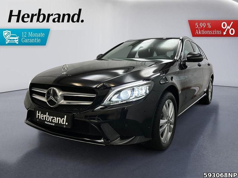 Schwarz Gebraucht 2019 Mercedes C200 Avantgarde Limousine | 25.690 € (Superpreis) - Bild 1/4