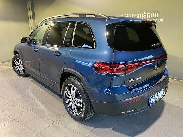 Gebraucht Mercedes EQB300 Progressive 167 kW (228 PS) 2023 Denimblau SUV