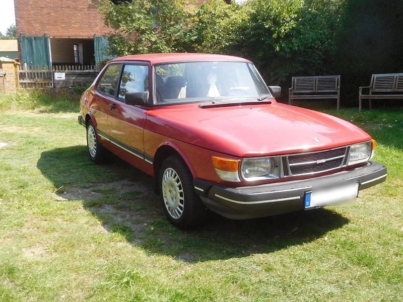 Gebraucht Saab 900 100 PS (73 kW) 1985 Rot Kleinwagen