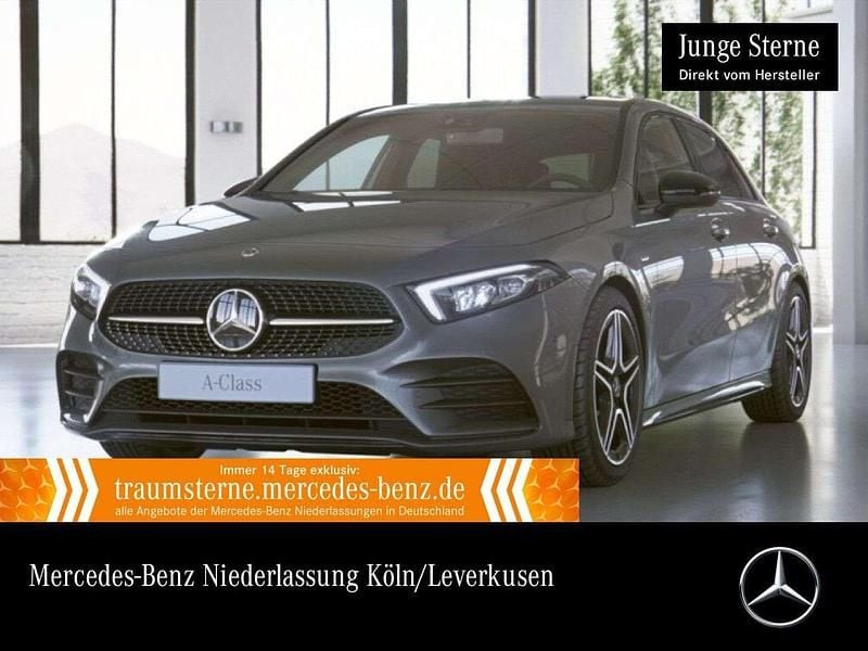 Grau Gebraucht 2021 Mercedes A180 AMG Limousine | 27.990 € (Fairer Preis) - Bild 1/3