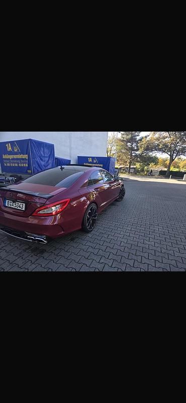 Gebraucht Mercedes CLS350 265 PS (194 kW) 2012 Rot Limousine
