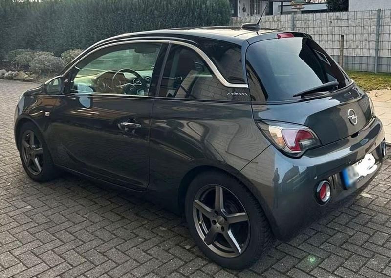 Gebraucht Opel Adam 87 PS (63 kW) 2018 Schwarz Kleinwagen