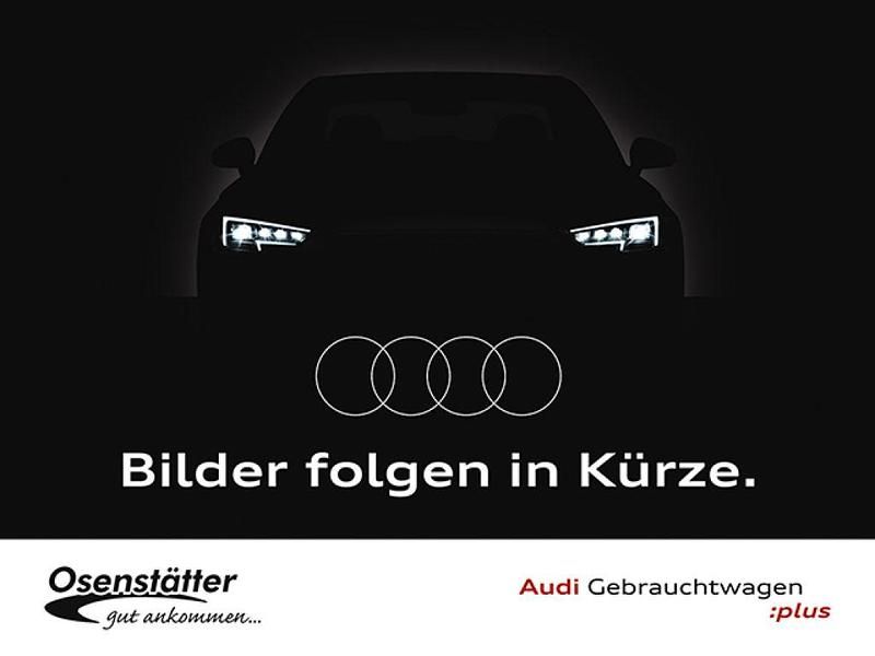 Gebraucht Audi e-tron 219 kW (299 PS) 2022 Mythosschwarz metallic (metallic) SUV