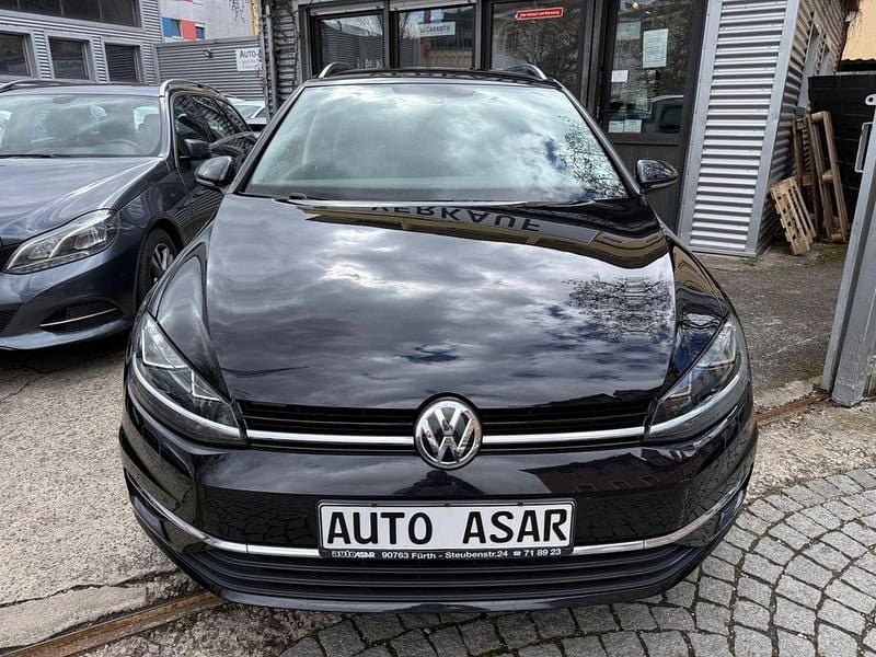 Gebraucht VW Golf VII Join 116 PS (85 kW) 2019 Schwarz Kombi