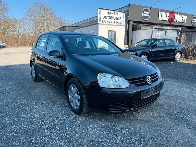 Gebraucht VW Golf V 105 PS (77 kW) 2005 Schwarz Kleinwagen
