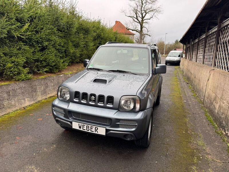 Grau Gebraucht 2006 Suzuki Jimny Ranger SUV | 6.999 € - Bild 1/4