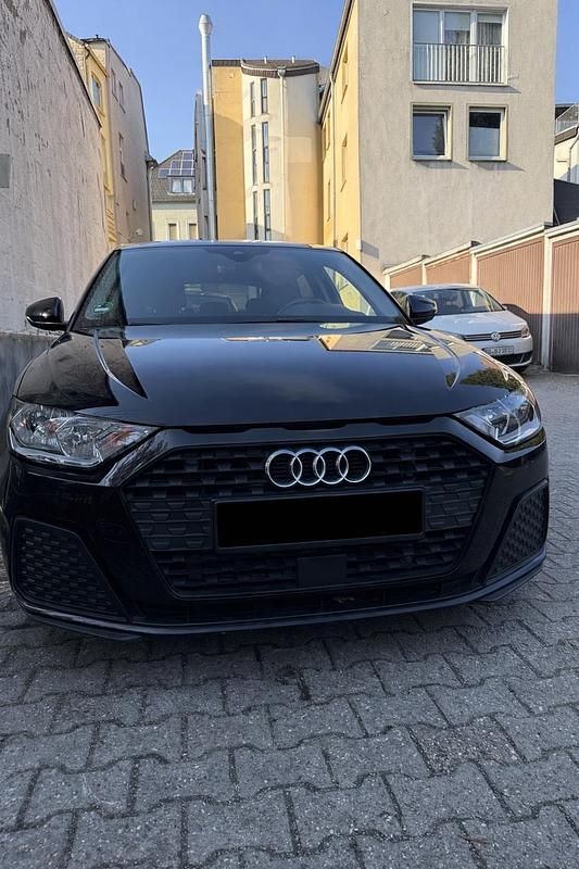 Gebraucht Audi A1 116 PS (85 kW) 2019 Schwarz SUV