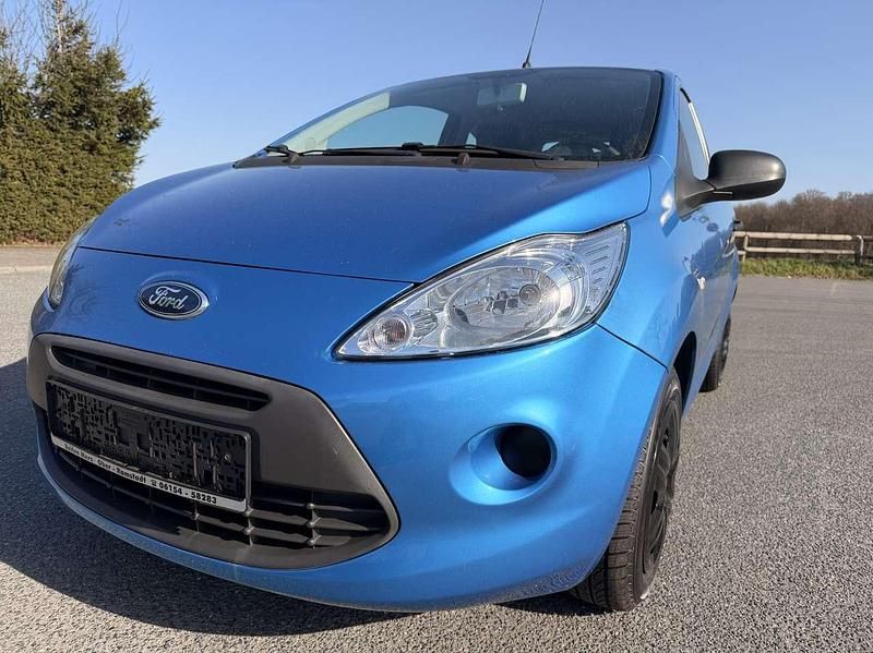 Gebraucht Ford Ka Ambiente 69 PS (50 kW) 2013 Diveblau Kleinwagen