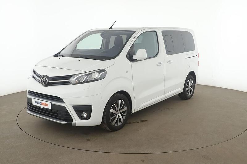 Gebraucht Toyota Proace Verso Team 150 PS (110 kW) 2018 Kombi