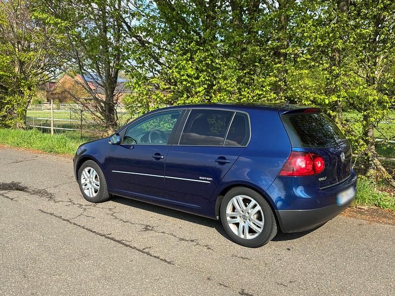 Gebraucht VW Golf VI Edition 80 PS (58 kW) 2008 Blau Kleinwagen
