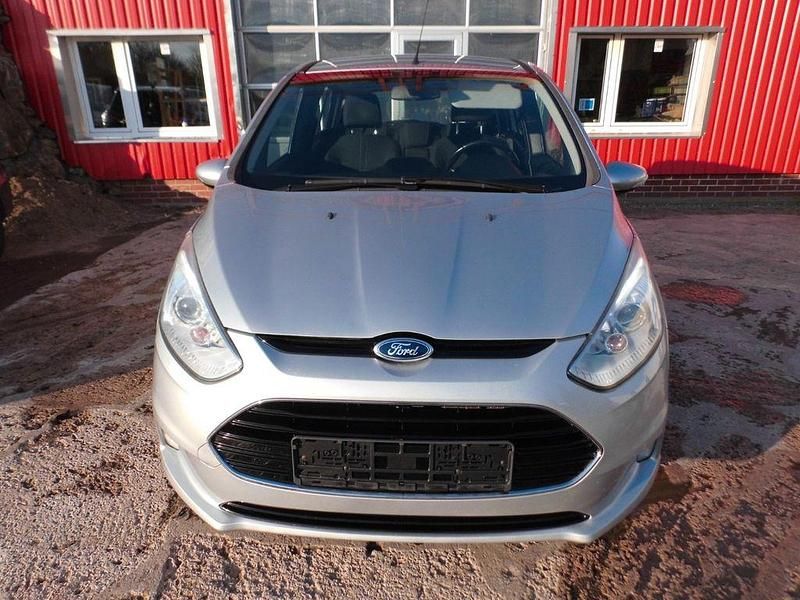 Gebraucht Ford B-MAX Titanium 101 PS (74 kW) 2013 Silber Van / Kleinbus